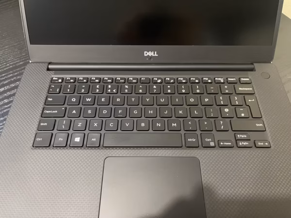 Dell Precision 5540 i7 32GB 512GB Nvidia Quadro T1000