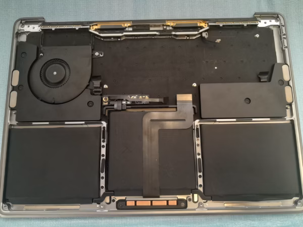 Macbook Pro 13" A1708 2017 Two Thunderbolt Klaviatuur TOP Palmrest Gray *refurb*