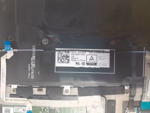 Dell XPS 9370 Klaviatuur Palmrest TP ASSY REFURB