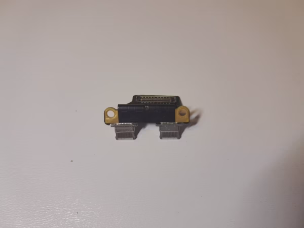 MacBook Air 13" A2337 2020 Laadimispesa 2xTB USB-C refurb