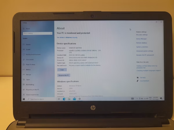 HP 14 i3-6006U 8GB 120GB  14" HD+ refurb
