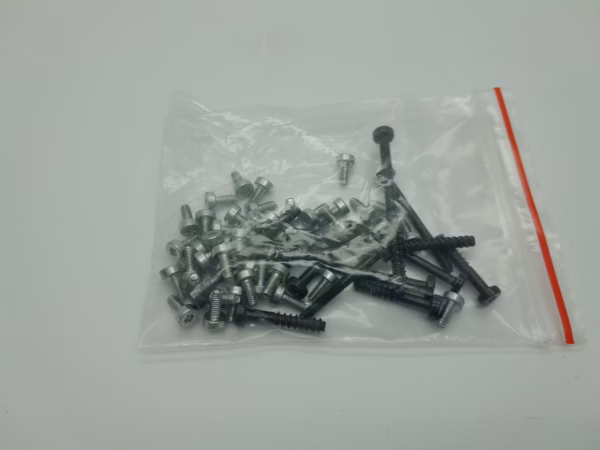 Playstation 5 / PS5 CFI-1116A  Kruvide komplekt refurb