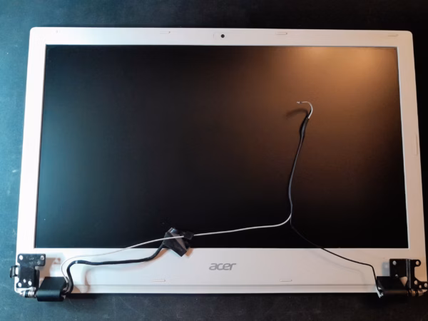 Acer E5-573G-52VB Ekraani komplekt LCD ASSY HD 1366x768 REFURB