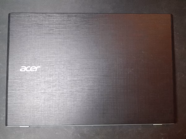 Acer E5-573G-52VB Ekraani komplekt LCD ASSY HD 1366x768 REFURB