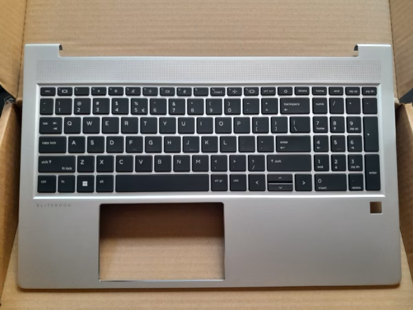 HP EliteBook 650 G10 Palmrest