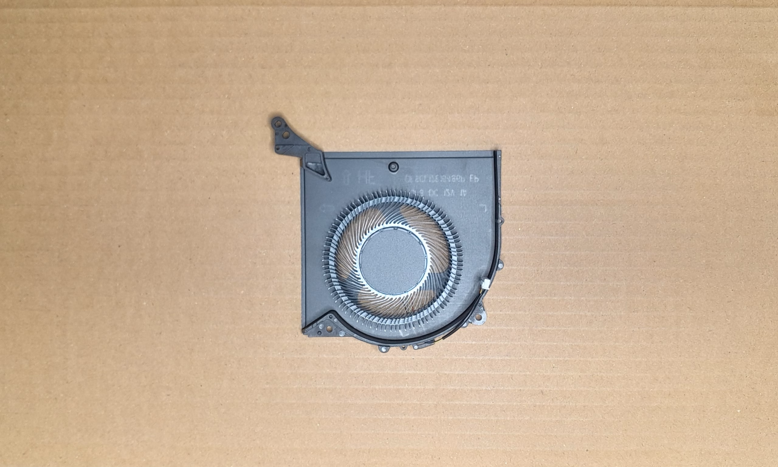 DFSCL12E16486P GPU A